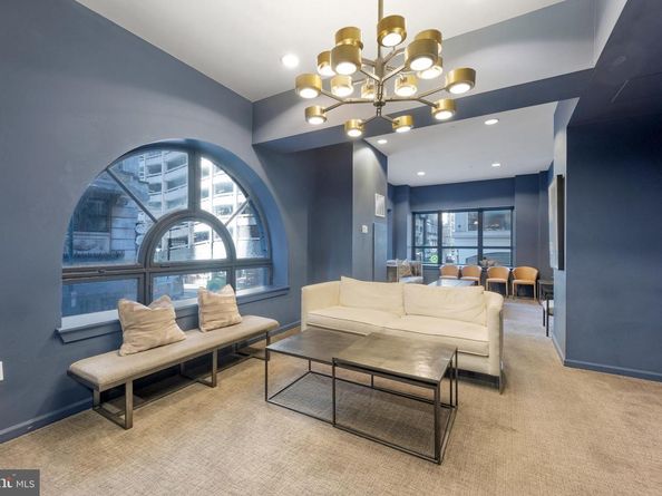 1425 Locust Street 3C, Philadelphia PA 19102