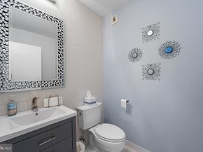 1425 Locust Street 3C, Philadelphia PA 19102