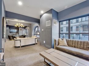1425 Locust Street 3C, Philadelphia PA 19102