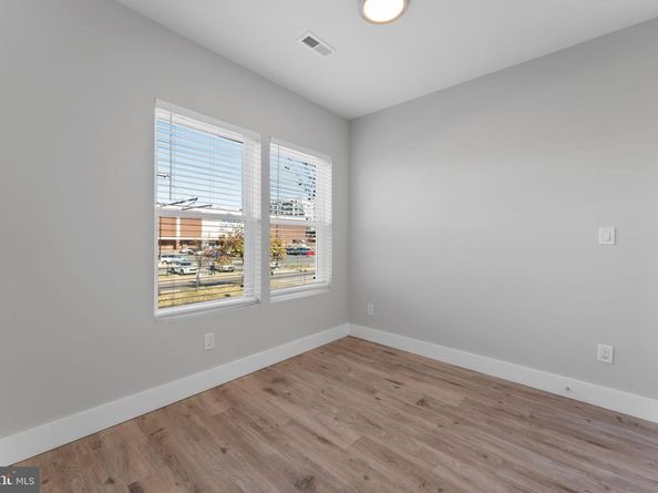 1627 Benning Road NE 103, Washington DC 20002