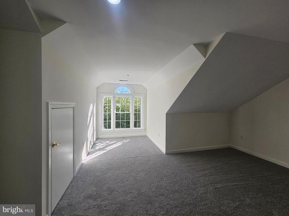 1652 Colonial Hills Drive, Mclean VA 22102