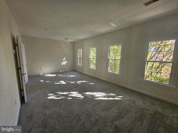 1652 Colonial Hills Drive, Mclean VA 22102