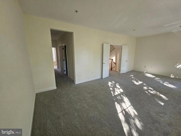 1652 Colonial Hills Drive, Mclean VA 22102