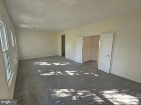 1652 Colonial Hills Drive, Mclean VA 22102