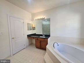 1652 Colonial Hills Drive, Mclean VA 22102