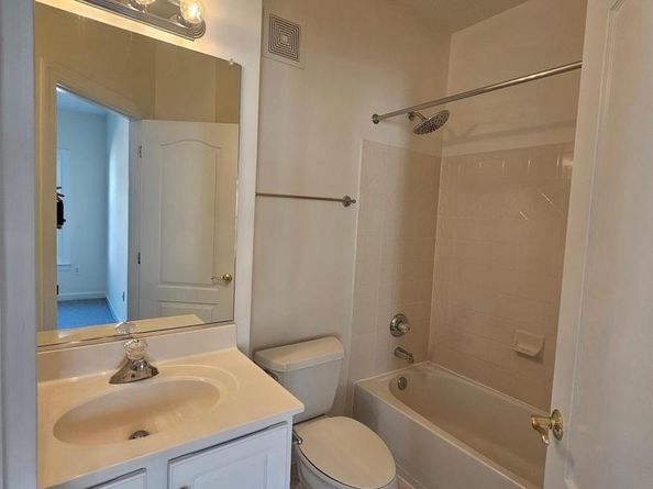 1652 Colonial Hills Drive, Mclean VA 22102