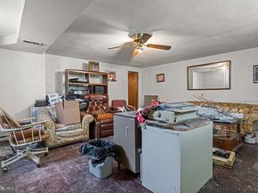 1340 Napfle Avenue, Philadelphia PA 19111