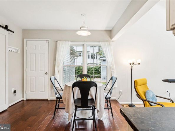 12592 Rock Ridge Road, Herndon VA 20170