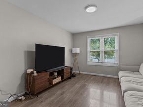 525 Nel Drive, Fairless Hills PA 19030