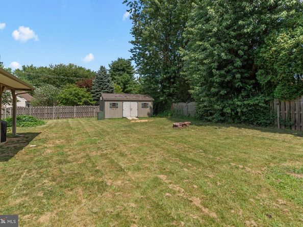 525 Nel Drive, Fairless Hills PA 19030