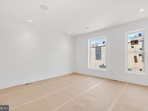 600 Fairmount Avenue J3, Philadelphia PA 19123