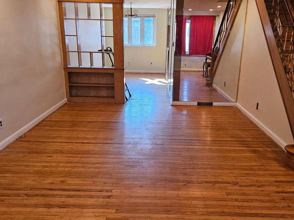 1204 E Mount Airy Avenue, Philadelphia PA 19150