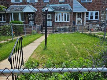 1204 E Mount Airy Avenue