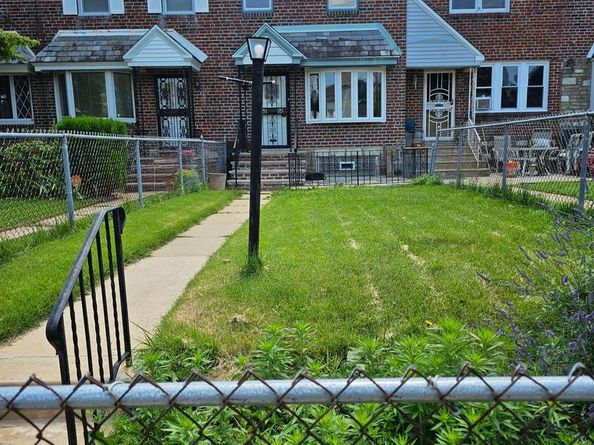 1204 E Mount Airy Avenue, Philadelphia PA 19150