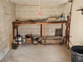 1204 E Mount Airy Avenue, Philadelphia PA 19150