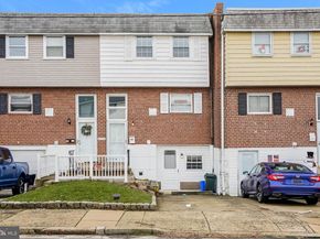 3529 Sussex Lane, Philadelphia PA 19114