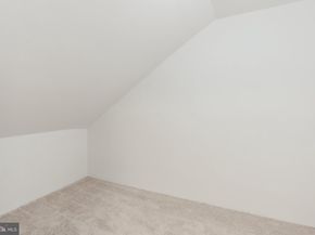 695 W Glebe Road, Alexandria VA 22305
