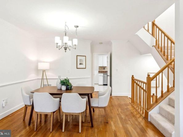 695 W Glebe Road, Alexandria VA 22305