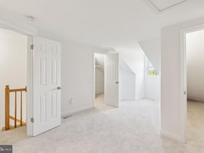 695 W Glebe Road, Alexandria VA 22305