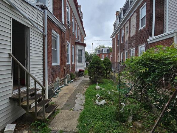 5230 N Front Street, Philadelphia PA 19120