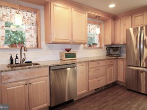 1132 Solly Avenue, Philadelphia PA 19111