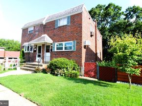 1132 Solly Avenue, Philadelphia PA 19111