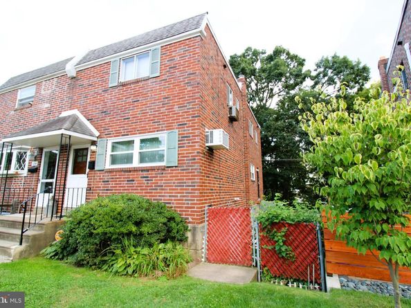 1132 Solly Avenue, Philadelphia PA 19111