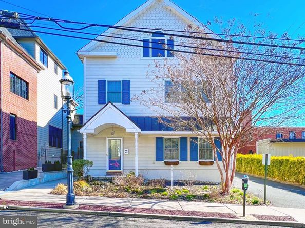83 S Hamilton Street, Doylestown PA 18901