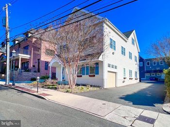 83 S Hamilton Street