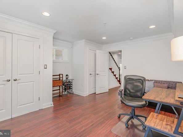 5231 Connecticut Avenue NW 102, Washington DC 20015