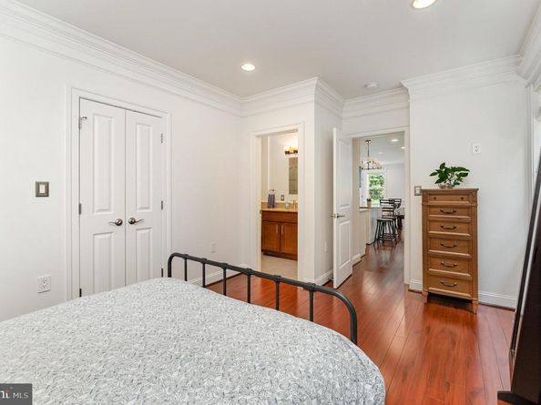 5231 Connecticut Avenue NW 102, Washington DC 20015