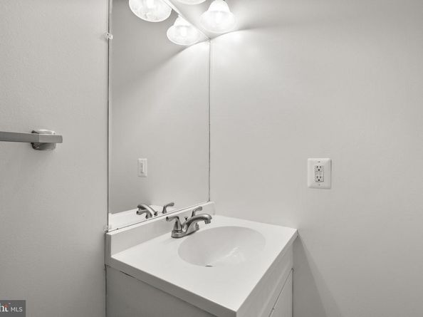 925 Decatur Street NW, Washington DC 20011