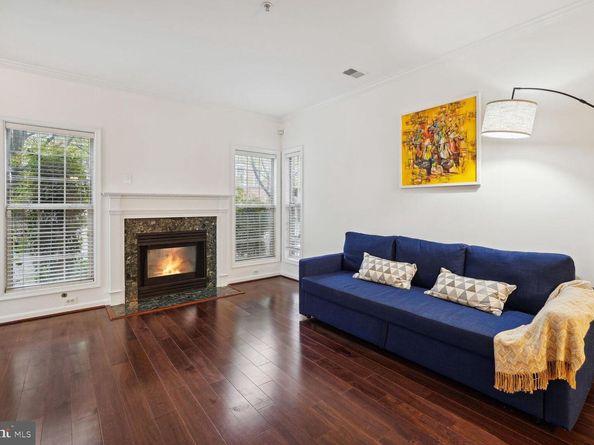 4688 Lawton Way 003, Alexandria VA 22311