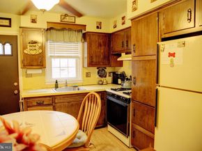 1244 Napfle Avenue, Philadelphia PA 19111