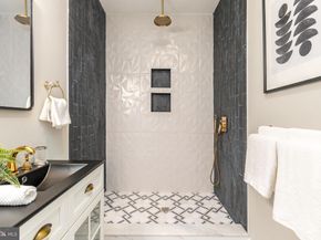 109 Watkins Street, Philadelphia PA 19148