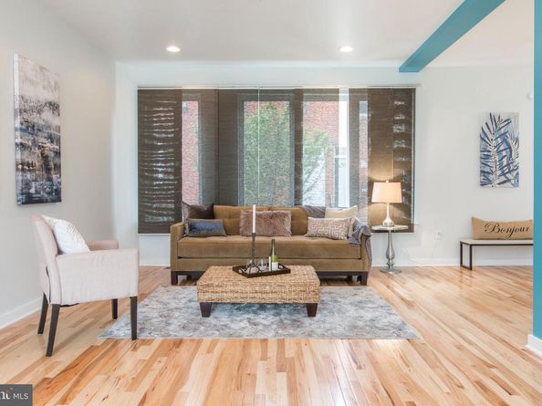 3039 Baltz Street, Philadelphia PA 19121