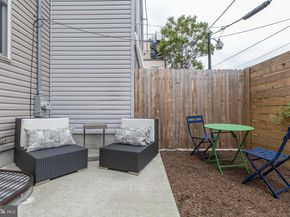3039 Baltz Street, Philadelphia PA 19121
