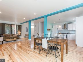 3039 Baltz Street, Philadelphia PA 19121