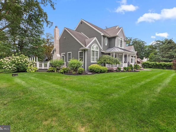 90 Chapman Avenue, Doylestown PA 18901