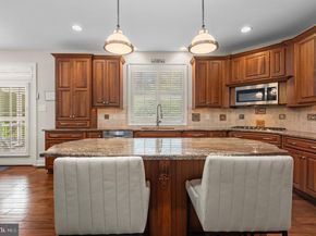 90 Chapman Avenue, Doylestown PA 18901