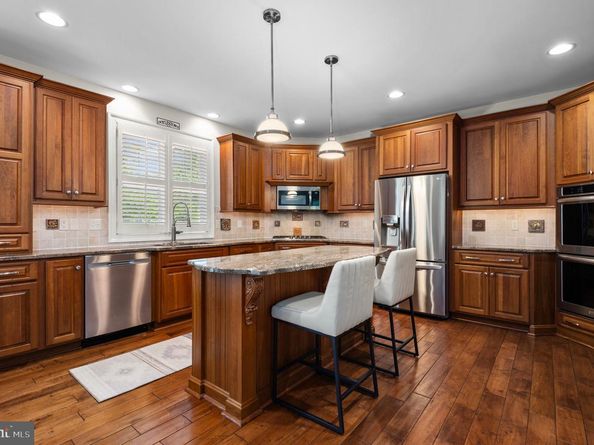 90 Chapman Avenue, Doylestown PA 18901