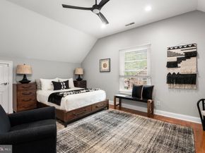 90 Chapman Avenue, Doylestown PA 18901