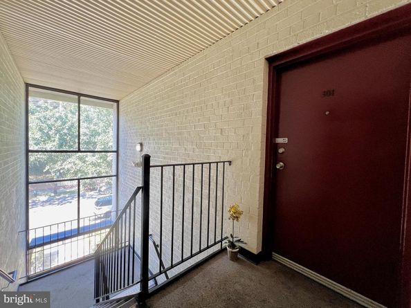 625 Chesapeake Street SE 301, Washington DC 20032