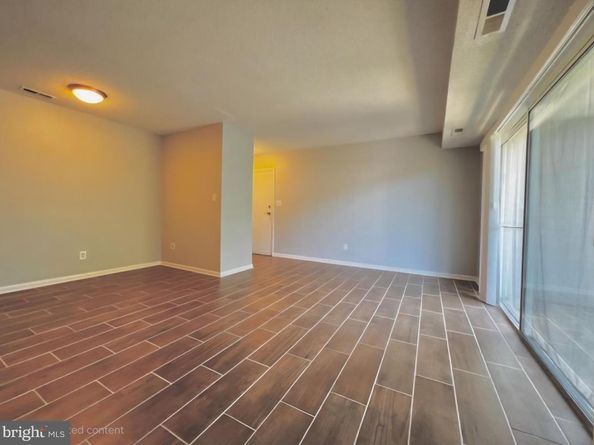 625 Chesapeake Street SE 301, Washington DC 20032