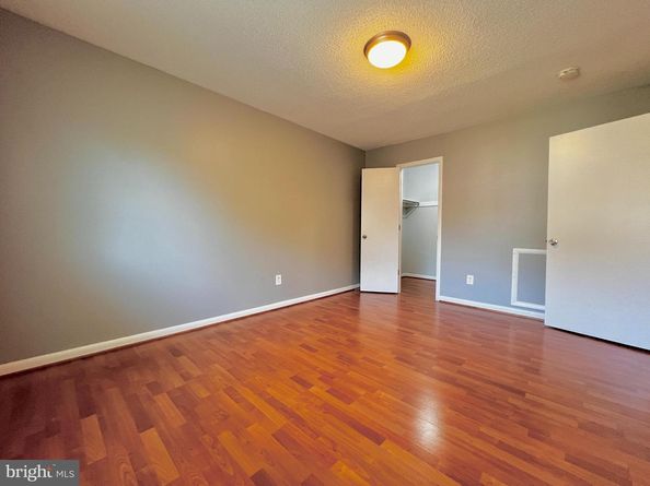 625 Chesapeake Street SE 301, Washington DC 20032