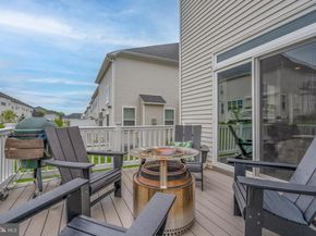 18 Lacey Lane, Warminster PA 18974