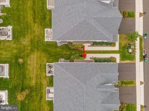 18 Lacey Lane, Warminster PA 18974