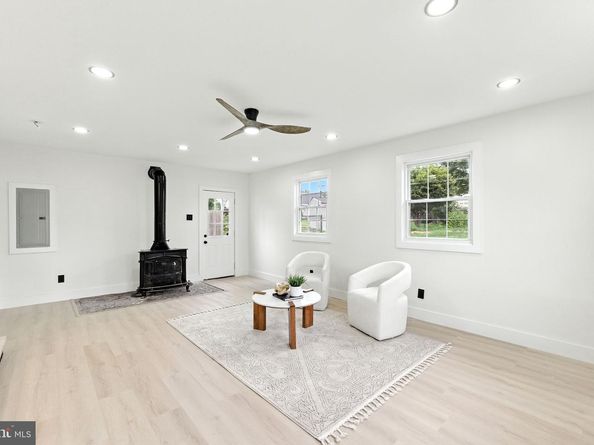 559 Maple Avenue, Southampton PA 18966