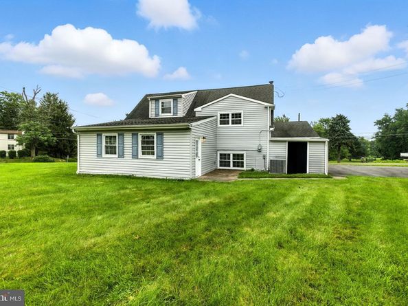 559 Maple Avenue, Southampton PA 18966