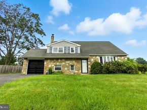 559 Maple Avenue, Southampton PA 18966